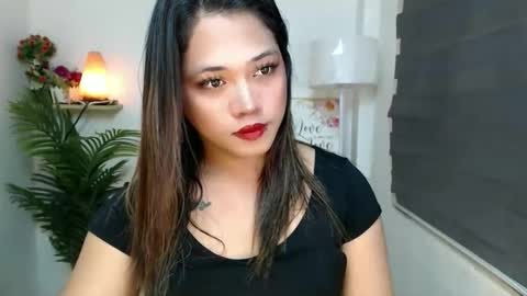 Snapshot of scarlett_sofia69 chatting on October 3, 2025, 10:34 am online show from October 3, 2025, 10:34 am