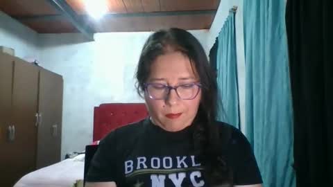 scarlett_widow online show from November 16, 2025, 3:01 am