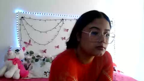 Scarlett online show from June 8, 2026, 12:49 pm
