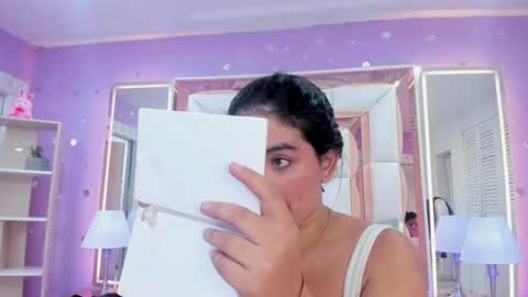 Scarlette  online show from July 10, 2026, 3:22 am