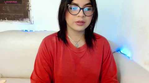 Snapshot of scarlette_mason_1 chatting on September 20, 2025, 5:47 pm KARLA online show from September 20, 2025, 5:47 pm