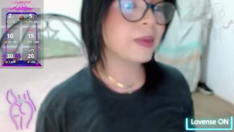 Snapshot of scarlette_mason_1 chatting on December 4, 2025, 7:22 pm KARLA online show from December 4, 2025, 7:22 pm