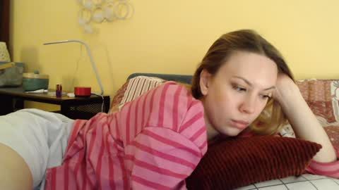 Snapshot of scarlettford chatting on February 7, 2025, 3:41 pm Scarlett online show from February 7, 2025, 3:41 pm
