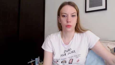 Scarlett online show from October 26, 2025, 5:08 pm