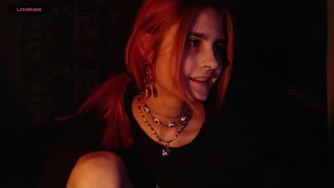 Snapshot of scarlettharrison09 chatting on October 23, 2025, 5:33 pm Scarlett online show from October 23, 2025, 5:33 pm
