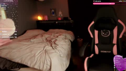 Scarlett Your petite pet online show from January 10, 2025, 8:40 am