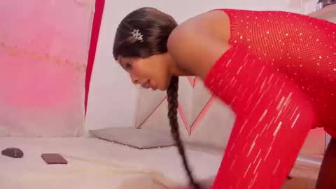 scarlett  online show from October 5, 2025, 3:10 pm