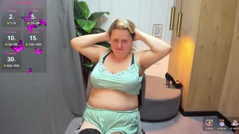 Snapshot of scarlettsoft chatting on November 7, 2025, 6:13 am Scarlett online show from November 7, 2025, 6:13 am