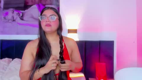 Scarlett Whitmore online show from November 5, 2025, 12:05 pm