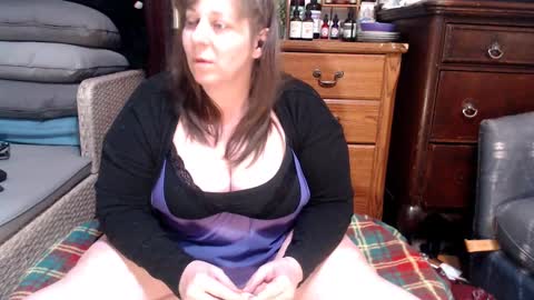 Snapshot of scarlotta chatting on February 22, 2025, 10:20 pm Scarlotta online show from February 22, 2025, 10:20 pm