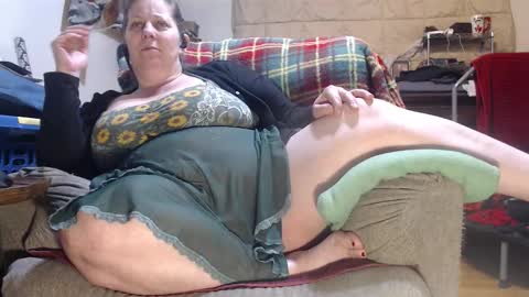 Snapshot of scarlotta chatting on October 28, 2025, 6:32 pm Scarlotta online show from October 28, 2025, 6:32 pm