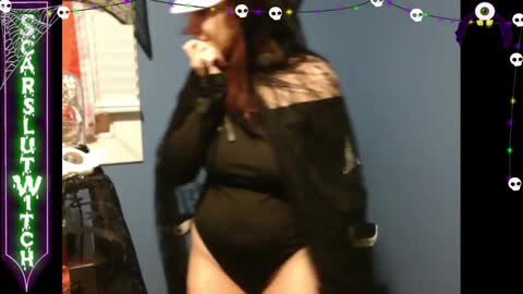 Snapshot of scarslutwitch chatting on October 6, 2025, 2:20 am ScarSlutWitch online show from October 6, 2025, 2:20 am