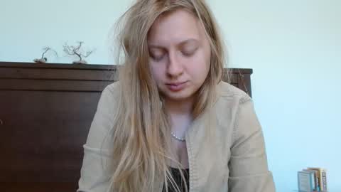 Snapshot of scartit chatting on February 19, 2025, 6:10 pm ScarTit Bernhard online show from February 19, 2025, 6:10 pm