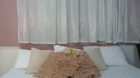 SCARLET online show from November 26, 2025, 12:06 pm