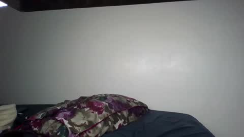 scentedfriction online show from November 2, 2025, 12:35 am