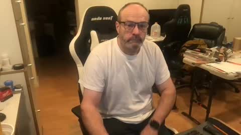 schief6218 online show from February 16, 2026, 7:59 am