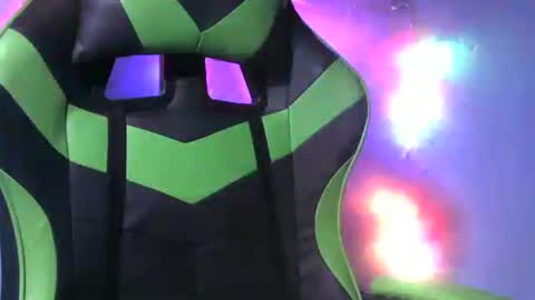 mai latina online show from April 15, 2026, 12:56 pm