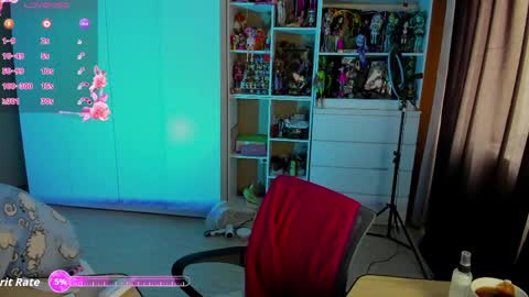Rina online show from May 10, 2026, 7:13 am