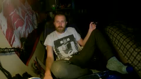 Selkie online show from May 7, 2026, 6:41 am