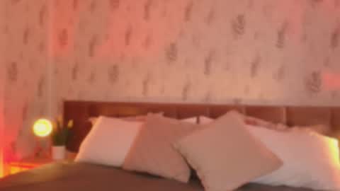 Snapshot of scolw chatting on October 20, 2025, 7:47 pm Scolw online show from October 20, 2025, 7:47 pm