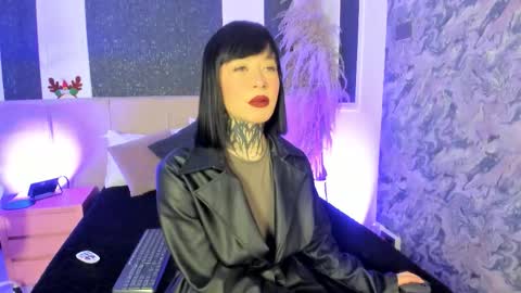 Scolw  online show from December 2, 2025, 12:21 pm