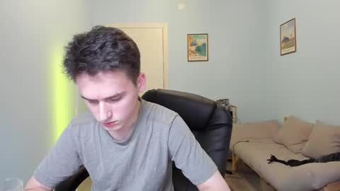 Snapshot of scooby_r chatting on March 3, 2025, 4:46 pm Thomas brunette and Alex blond online show from March 3, 2025, 4:46 pm