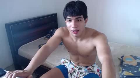 scoot2115 online show from October 26, 2025, 5:52 pm