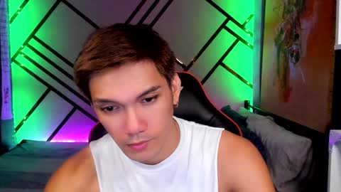 Snapshot of scorphoenix chatting on December 22, 2024, 9:09 pm Not Angelo online show from December 22, 2024, 9:09 pm