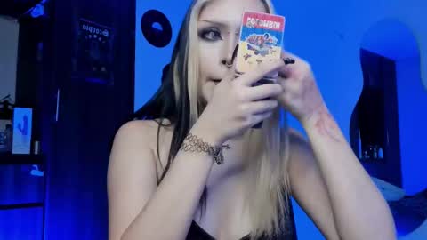 Goddess online show from February 28, 2026, 11:28 pm