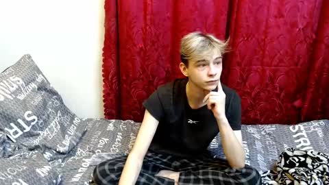 Snapshot of scorpion_250 chatting on October 30, 2025, 1:40 am Scorpion 250 online show from October 30, 2025, 1:40 am