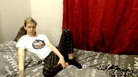 Snapshot of scorpion_250 chatting on November 3, 2025, 10:32 pm Scorpion 250 online show from November 3, 2025, 10:32 pm