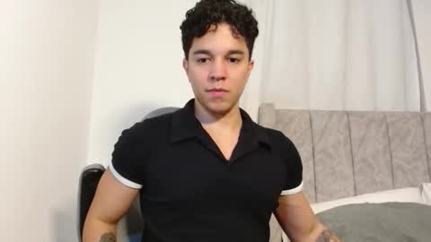 Twitter Scott brasher1 Instagram Camiloestuardo2 online show from November 13, 2025, 3:27 am