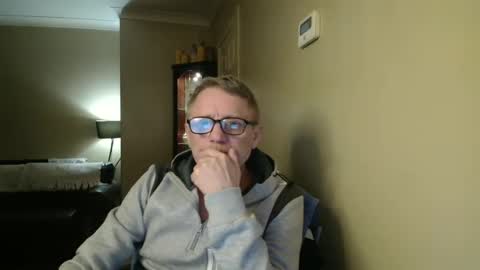 James online show from December 26, 2024, 7:38 pm