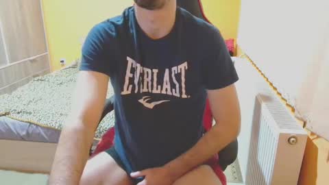 Snapshot of scotty_98 chatting on January 17, 2025, 10:34 pm scotty_98 online show from January 17, 2025, 10:34 pm