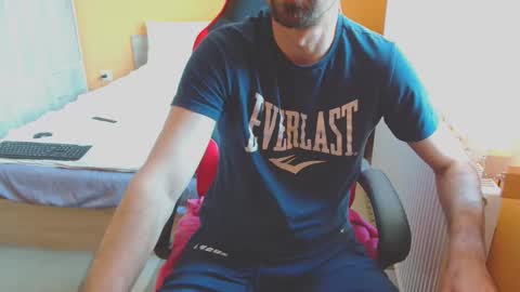 Snapshot of scotty_98 chatting on January 26, 2025, 1:15 pm scotty_98 online show from January 26, 2025, 1:15 pm