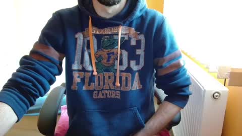 Snapshot of scotty_98 chatting on March 12, 2025, 12:26 pm scotty_98 online show from March 12, 2025, 12:26 pm