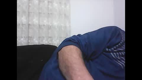 Snapshot of screw2 chatting on February 9, 2025, 12:06 am Evren online show from February 9, 2025, 12:06 am