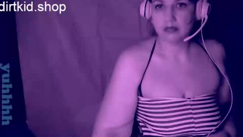 Snapshot of scumbagsmith chatting on February 24, 2025, 4:27 am Danni online show from February 24, 2025, 4:27 am