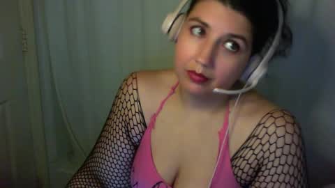 Snapshot of scumbagsmith chatting on November 5, 2025, 7:30 am Danni online show from November 5, 2025, 7:30 am