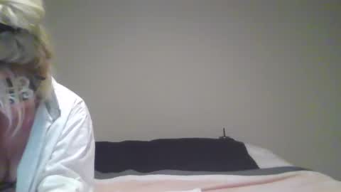 SDBeachfreaks online show from October 13, 2025, 4:12 am