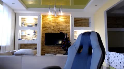 Snapshot of sea_cocktail chatting on December 20, 2024, 12:16 pm Elizabeth online show from December 20, 2024, 12:16 pm