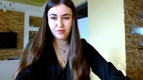 Snapshot of sea_cocktail chatting on October 16, 2025, 6:47 am Elizabeth online show from October 16, 2025, 6:47 am