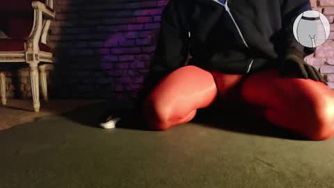 seamlessly online show from November 4, 2025, 6:07 pm