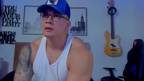 Snapshot of sean_carrera69 chatting on November 10, 2025, 4:28 pm Sean Carrera online show from November 10, 2025, 4:28 pm