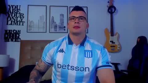 Snapshot of sean_carrera69 chatting on November 13, 2025, 3:38 am Sean Carrera online show from November 13, 2025, 3:38 am