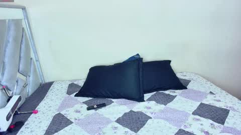 Snapshot of sean_pierre1 chatting on November 5, 2025, 2:33 am Sean-pierre online show from November 5, 2025, 2:33 am