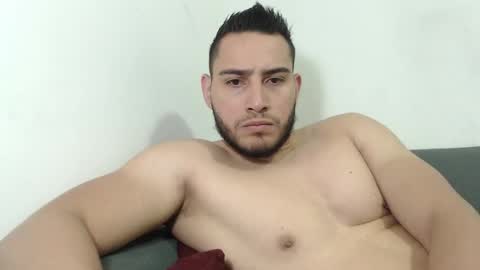 seank_noszka online show from November 23, 2025, 5:24 pm