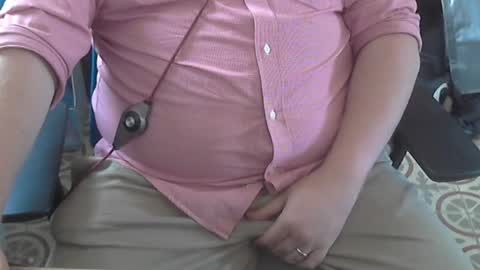 Falco J online show from October 17, 2025, 1:57 pm