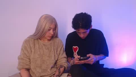 Snapshot of sebas_and_mila chatting on September 19, 2025, 7:58 pm CAMILA Y SEBASTIAN online show from September 19, 2025, 7:58 pm