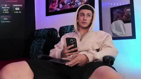 Sebastian online show from April 9, 2026, 4:12 am